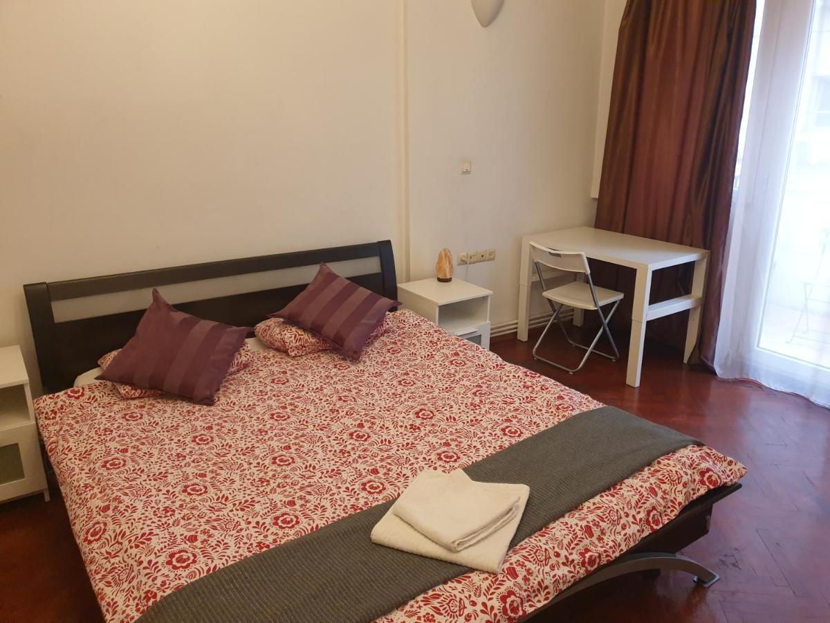 Ferienwohnung La Casa De Danel Bukarest Exterior foto