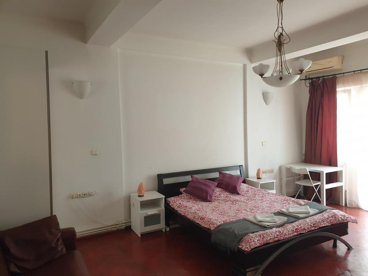 Ferienwohnung La Casa De Danel Bukarest Exterior foto